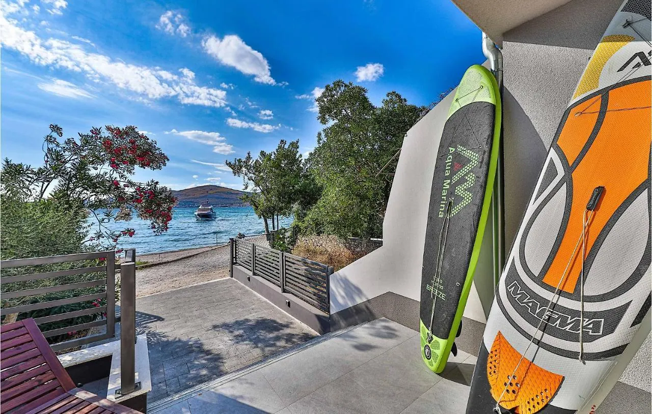 Gorgeous Home In Okrug Gornji With Wifi Trogir