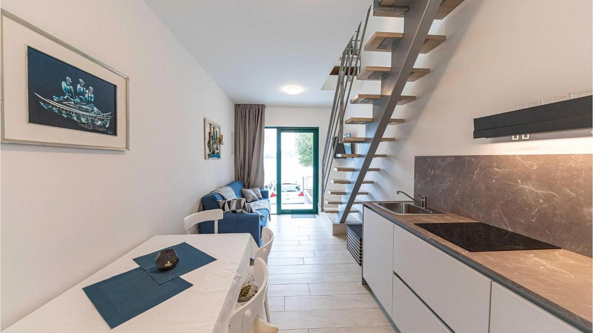 Gorgeous Home In Okrug Gornji With Wifi Trogir